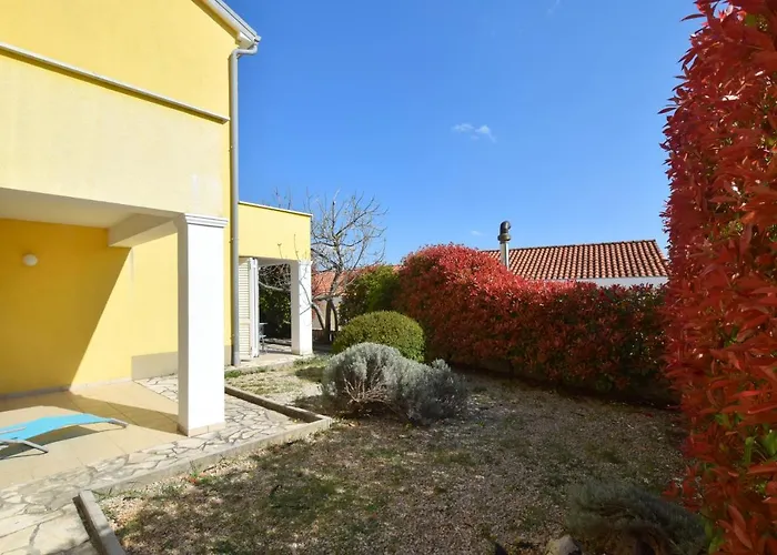 Apartament By The Sea Cizici, Krk - 15496 Malinska