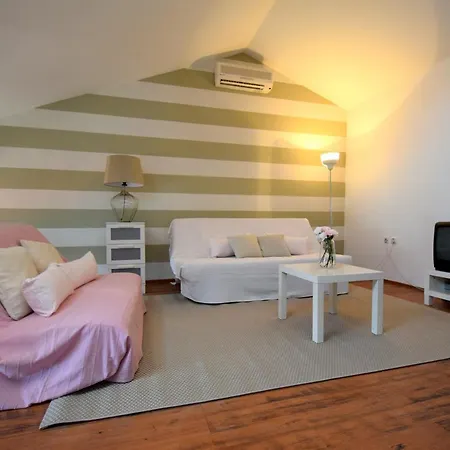 Apartament By The Sea Cizici, Krk - 15496 *